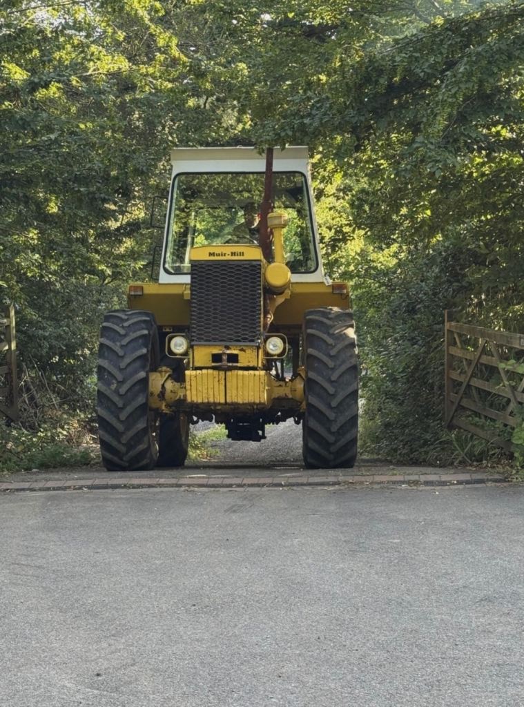 Muir hill WH121 tractor 120hp