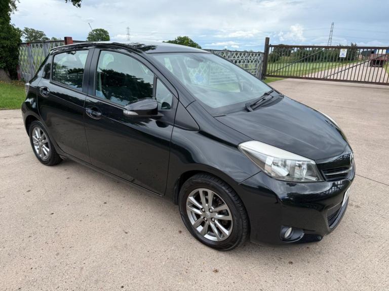 2014 Toyota Yaris 1.33 VVT-i Icon+ 5dr HATCHBACK PETROL Manual