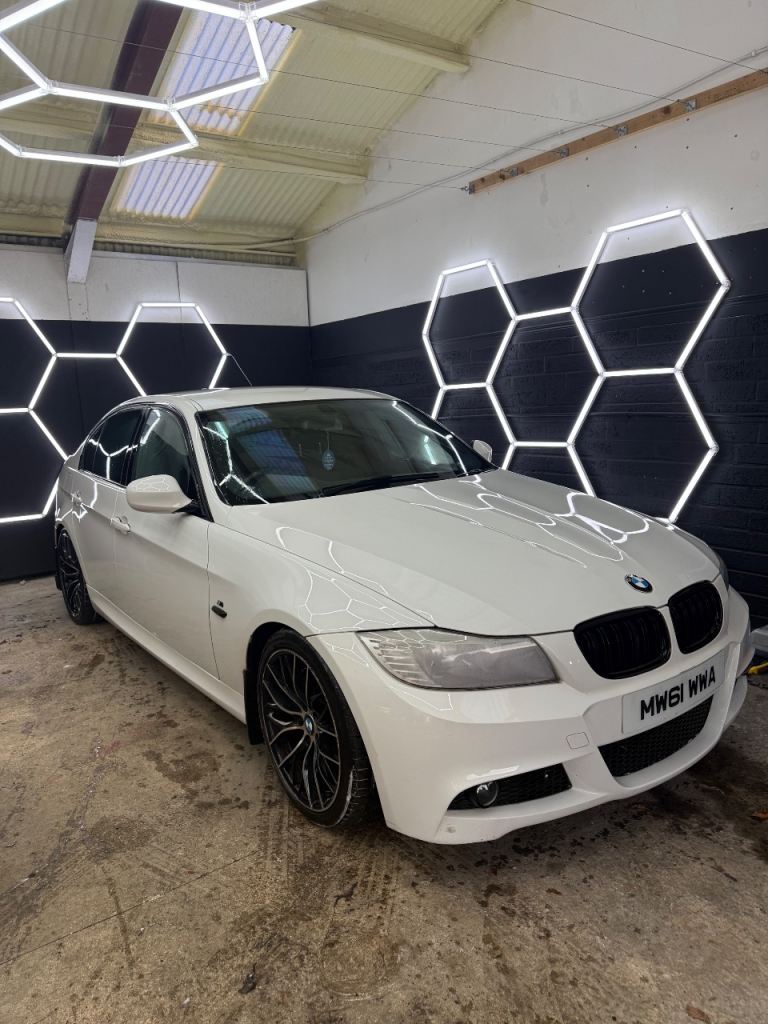 BMW, 3 SERIES, Saloon, 2012, Manual, 1995 (cc), 4 doors