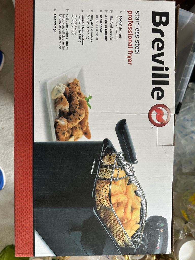 Breville VDF102 Stainless Steel Professional Fryer - New in Box