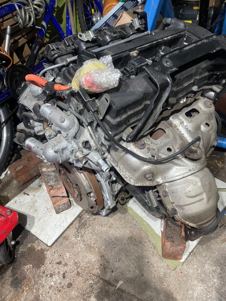 2014 Mitsubishi Outlander PHEV GG2W 2.0L Complete Engine -Spares or Repairs