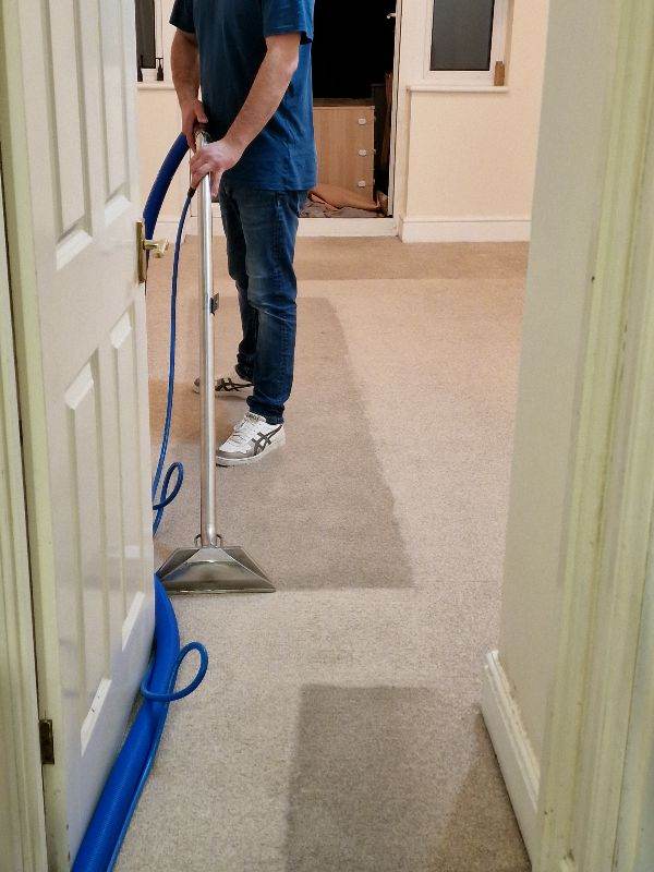 Quality Deep Clean Carpets/Sofas/Rugs/Mattresses/ End of tenancy cleaning