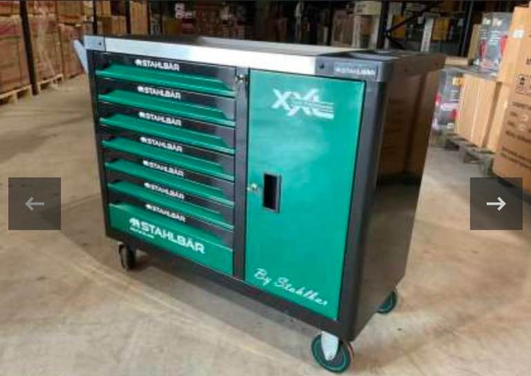 7 drawer German tool chest / roll cab full with tools