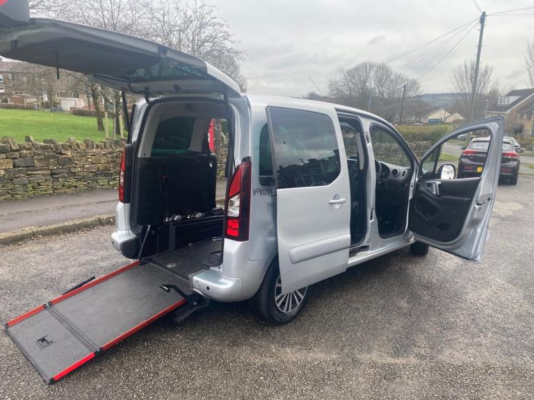 2019 Peugeot Partner Tepee 1.6 BlueHDi  Active 5dr S/S 5 Seat Wheelchair Access WAV  MPV Diesel M...