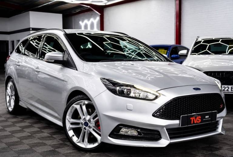 2016 Ford Focus 2.0T EcoBoost ST-3 Estate 5dr Petrol Manual Euro 6 (s/s) (250 ps) Estate Petrol M...