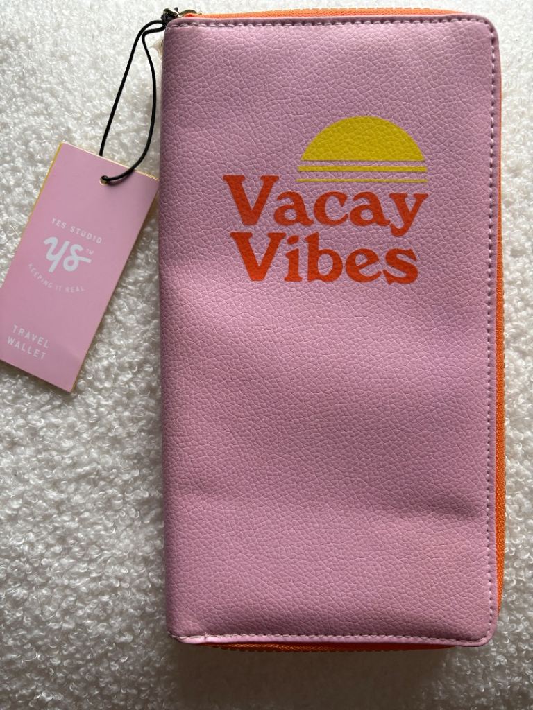 Travel documents/ passport wallet 
