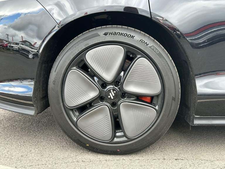 2025 MG MG IM5 300kW Long Range 100kWh 5dr Auto HATCHBACK ELECTRIC Automatic