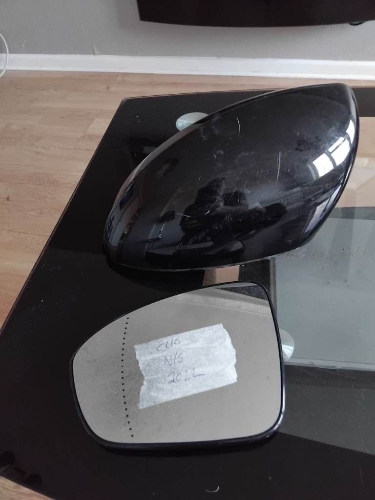 2022 Renault clio n/s mirror cover and glass 
