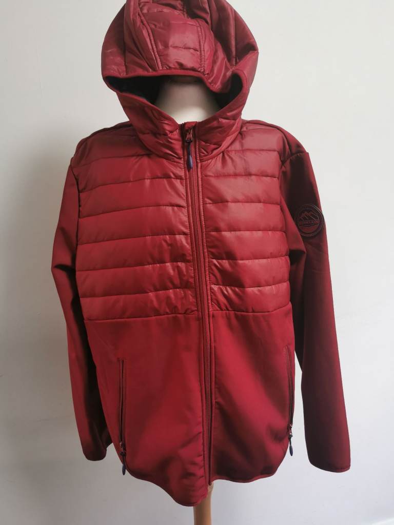 Jacket size L. In the UK. In perfect condition, never worn or washed, to be picked up