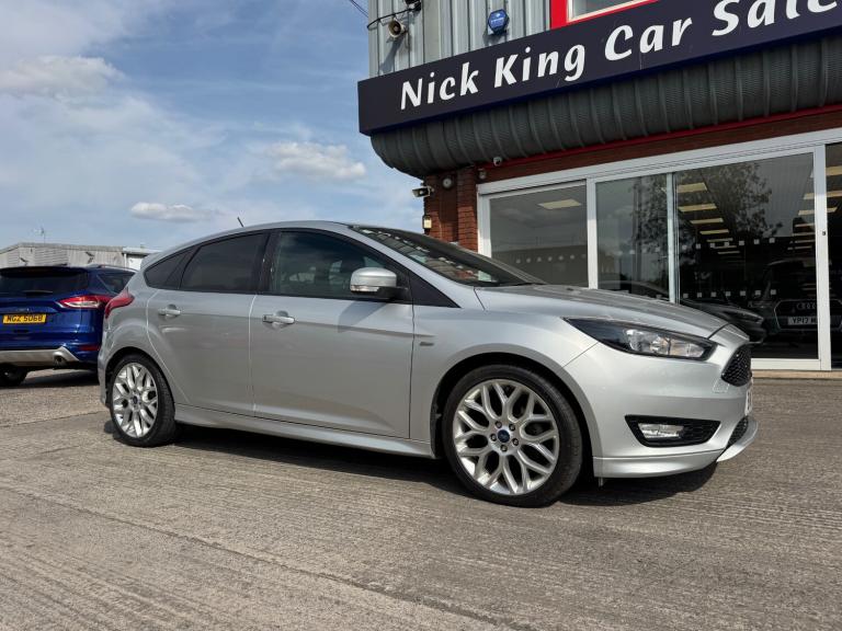 2017 Ford Focus 1.0 EcoBoost 125 ST-Line 5dr ++ DAB / ALLOY UPGRADE / ULEZ ++ HATCHBACK Petrol Ma...