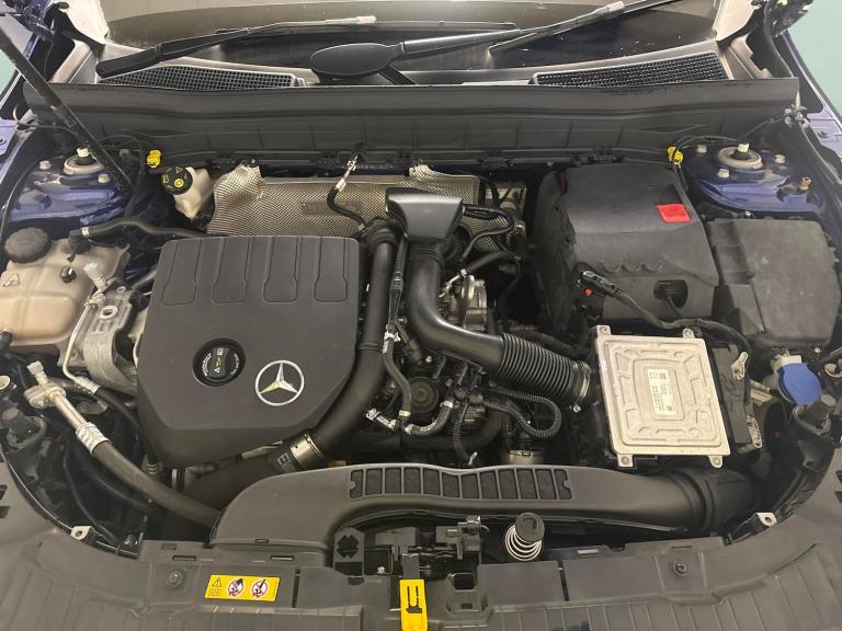 2023 Mercedes-Benz GLB 1.3 GLB200 AMG Line Night Edition (Premium Plus) SUV 5dr Petrol 7G-DCT Eur...