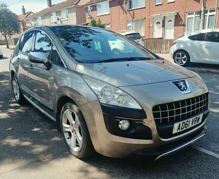 Peugeot, 3008, Hatchback, 2011, Manual, 1598 (cc), 5 doors