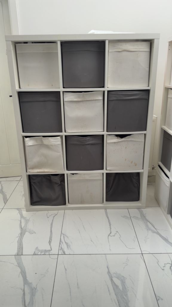 IKEA KALLAX 12-Cube Shelving Unit – High Gloss White 🤍