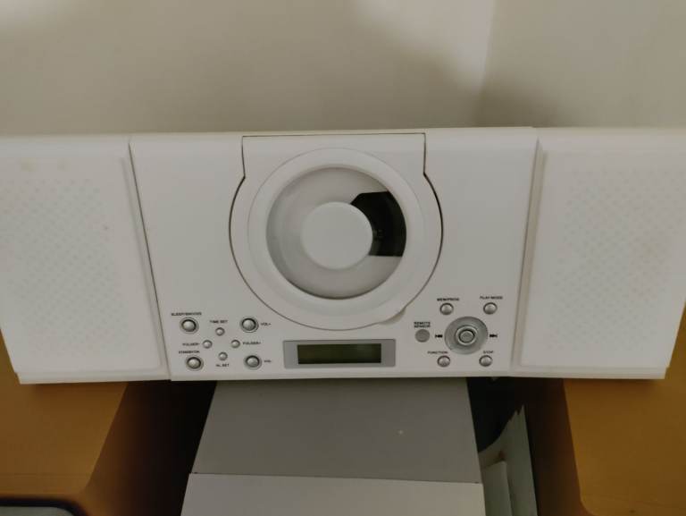 Grouptronics GTMC-101 cd stereo system 