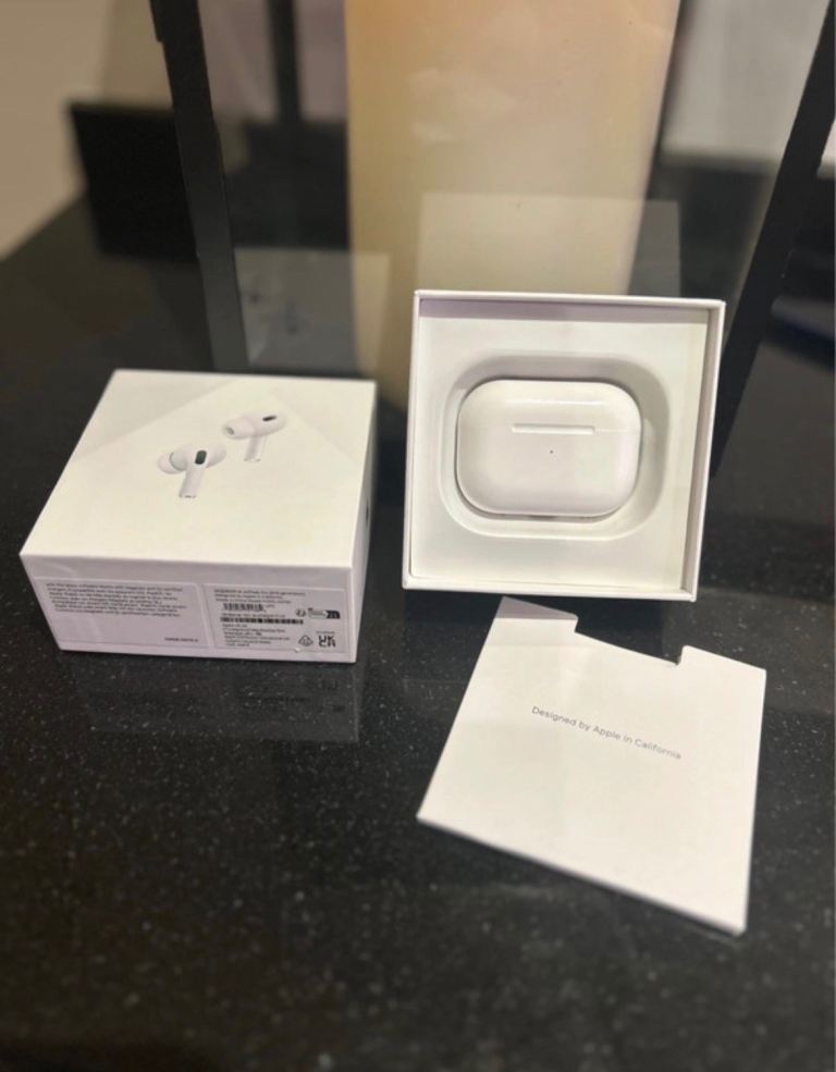 Apple AirPods 
