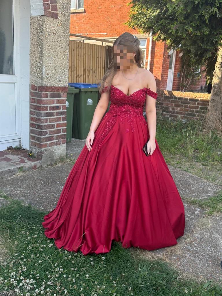 Stunning Red Off-Shoulder Occasion Dress – As Good As New