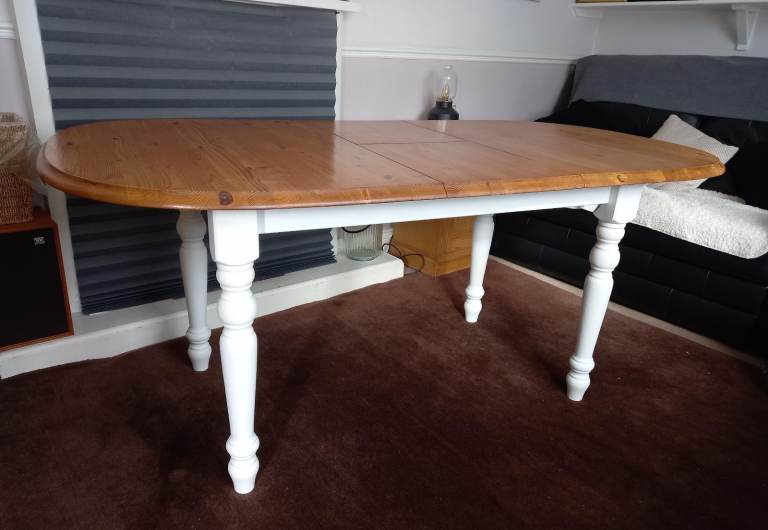 Ducal - Extending - Dining Table - Solid Pine - Horfield
