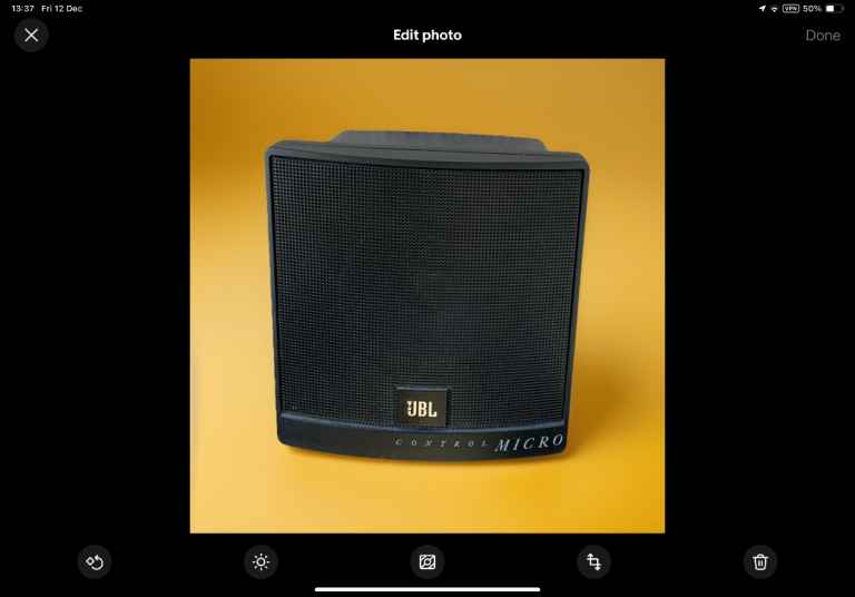 JBL Control Micro Speaker - Black. THIS IS A SINGLE SPEAKER