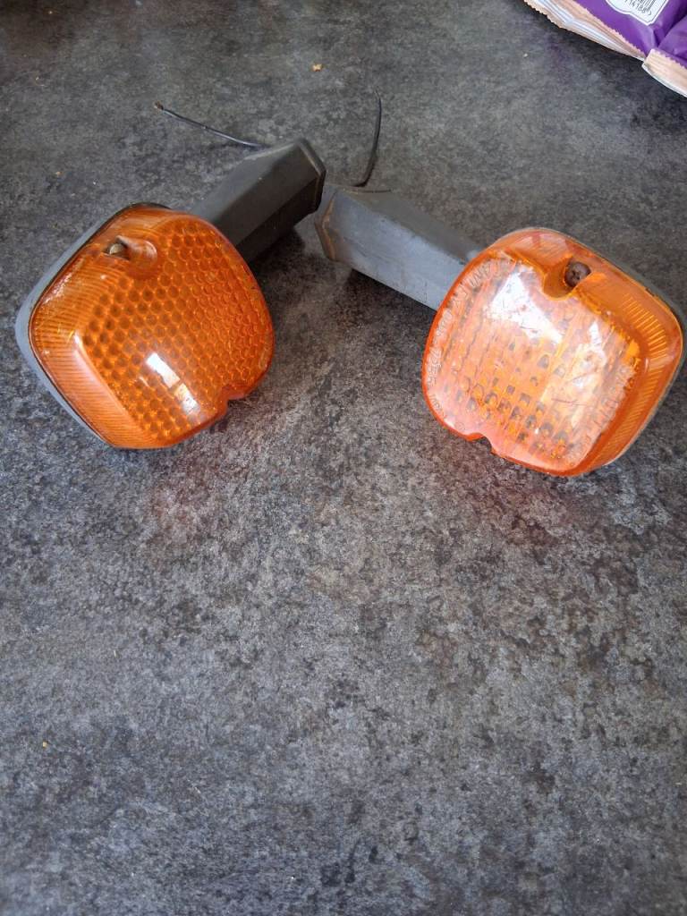 Honda super dream indicators 