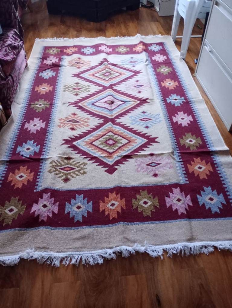 Turkish rug 140 x215 cm   reversible rug  brand new 
