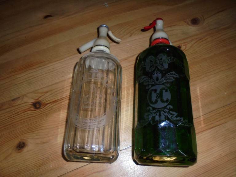 Soda Siphons X2 - Schweppes /Club Vintage Etched Glass Siphons