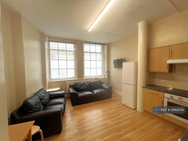 5 bedroom flat in St. Nicholas Street, Bristol, BS1 (5 bed) (#2662839)