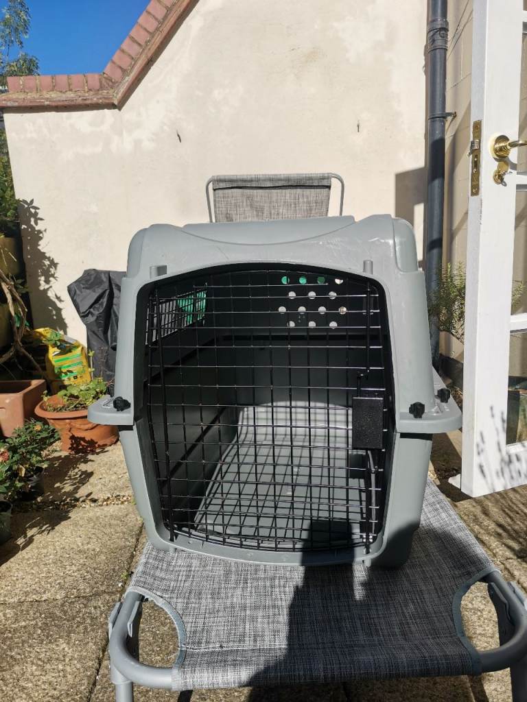 Petmate Sky Kennel Medium #2 - IATA compliant