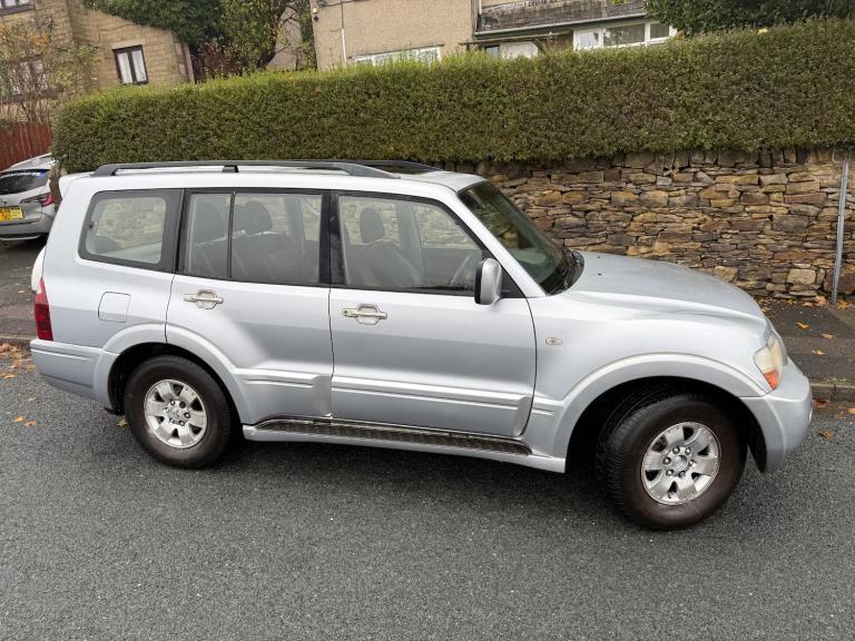 2004 Mitsubishi Shogun 3.2 DI-D Elegance 5dr Auto ESTATE Diesel Automatic