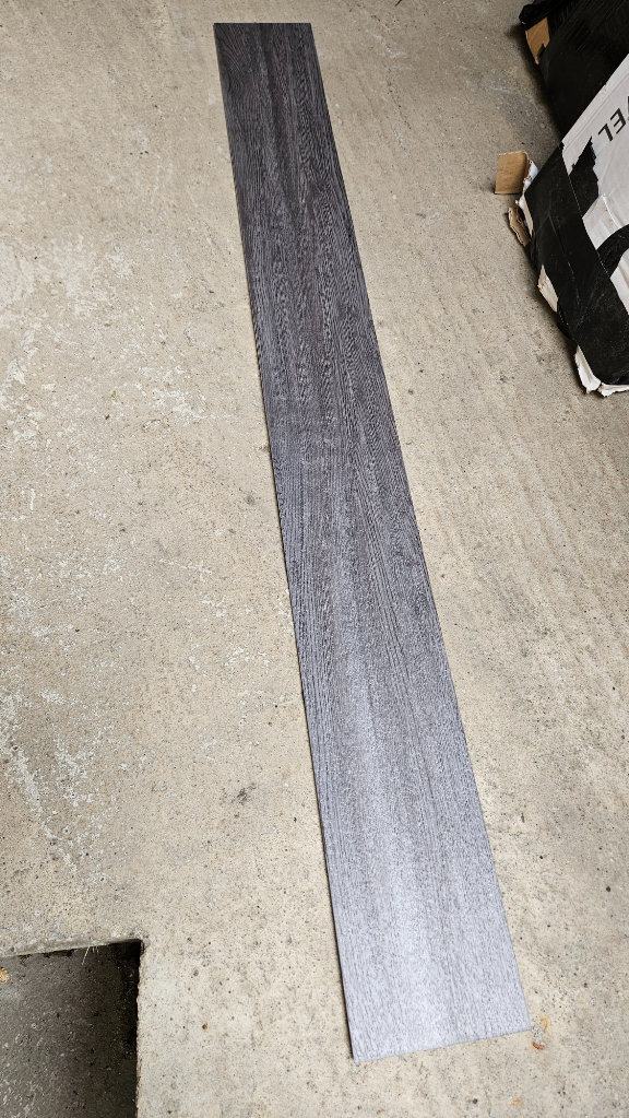 Vinyl Flooring Tiles 91x10