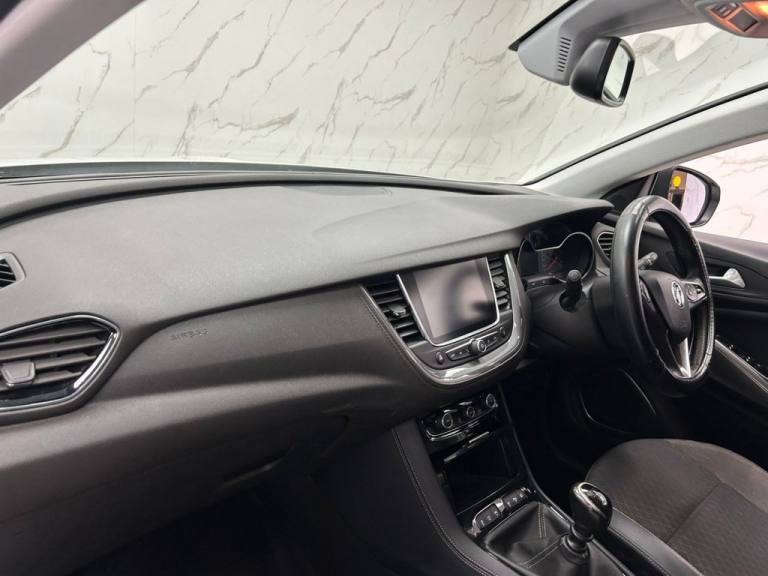 2019 Vauxhall Grandland X 1.5 Turbo D BlueInjection Sport Nav SUV 5dr Diesel Manual Euro 6 (s/s) ...