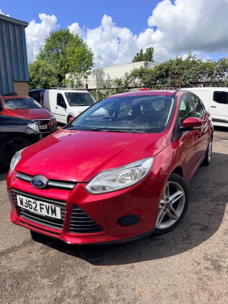 Ford, FOCUS, Hatchback, 2012, Manual, 1560 (cc), 5 doors