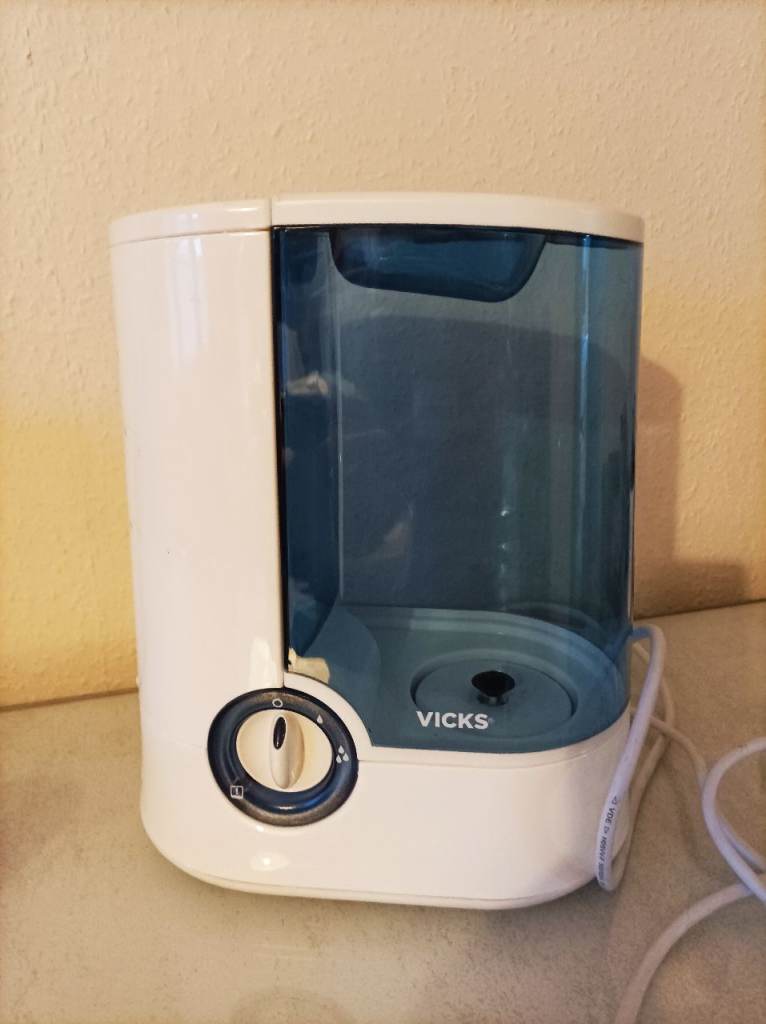 Vicks Humidifier - Soothing Relief. 