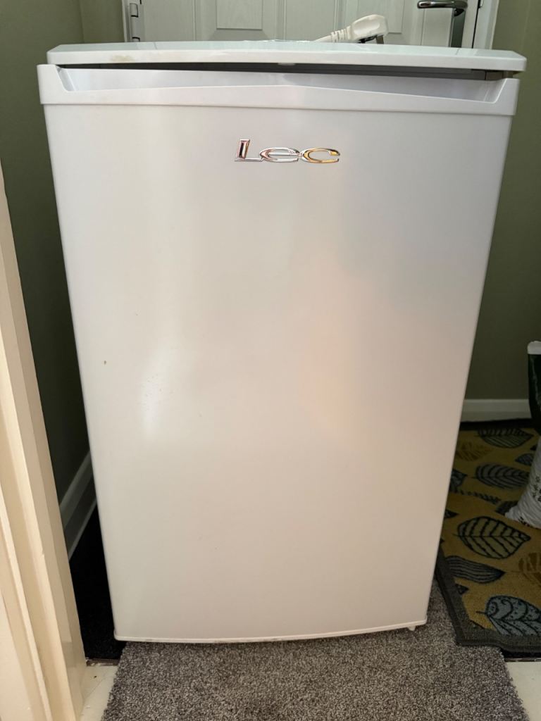 LEC Undercounter Freezer