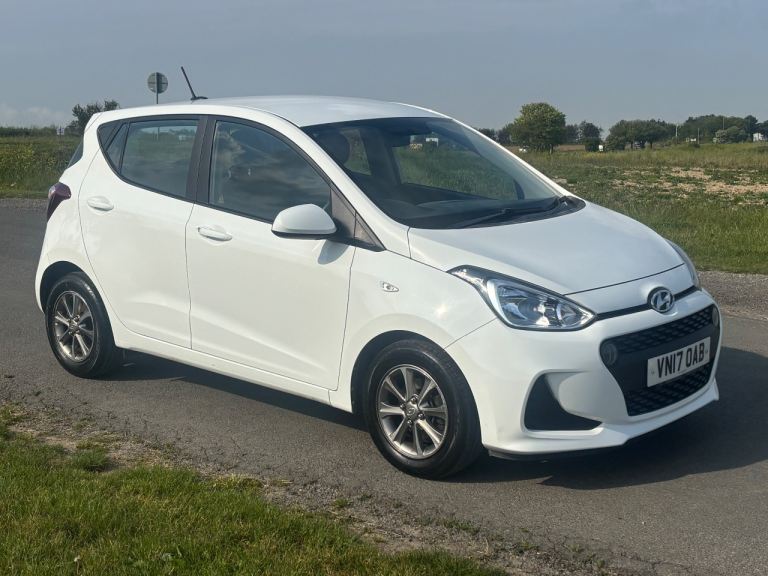 2017 Hyundai i10 1.0 SE, low mileage 
