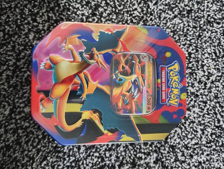 Charizard ex tin 