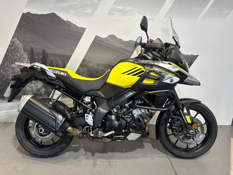 2018 Suzuki V strom 1000 available now at Craigs Honda