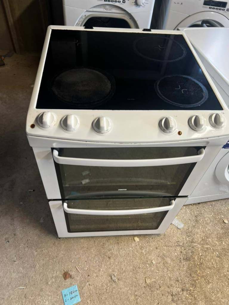 Electric Cocker 60çm wide cor white