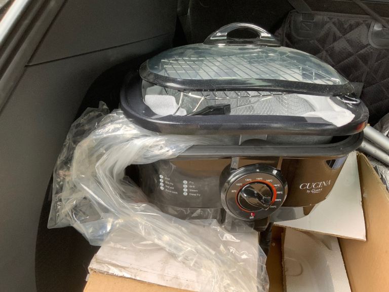 All brand new boxed 8 in 1 multi cooker bargain £55