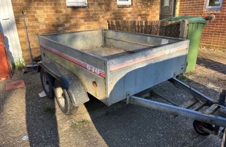 Caddy trailer twin wheel 6.2ft by 4.5ft 