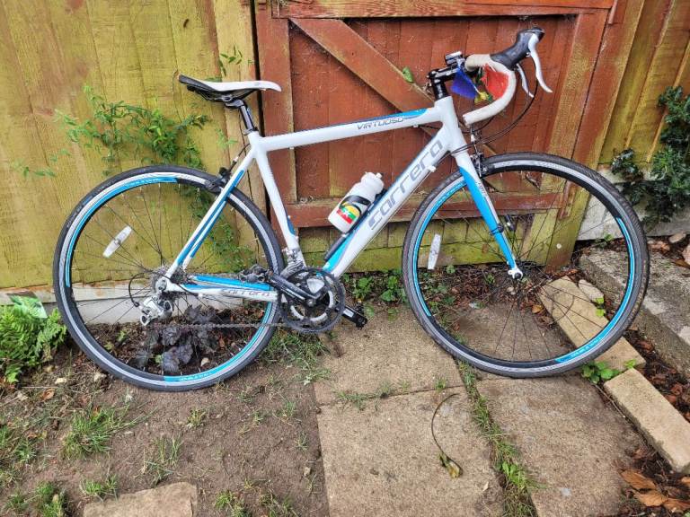 Carrera Virtuoso Road Bike - White & Blue, Good Condition