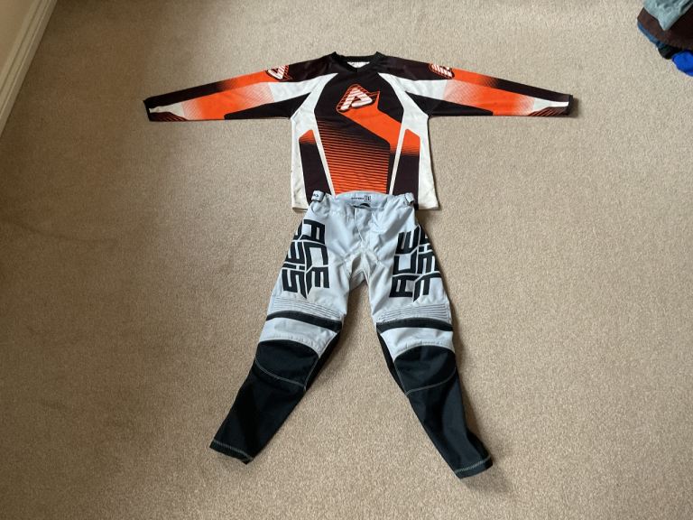 Acerbis Motocross Kit Kids size 26” Pants & Large Jersey Approx age 8-11 MX Youth Pitbike KTM
