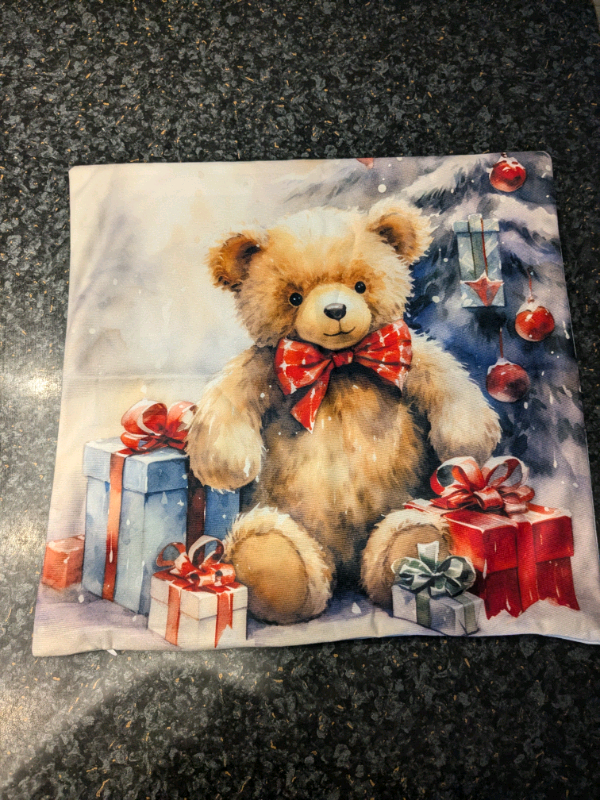 Christmas Teddy Cushion Cover - NEW