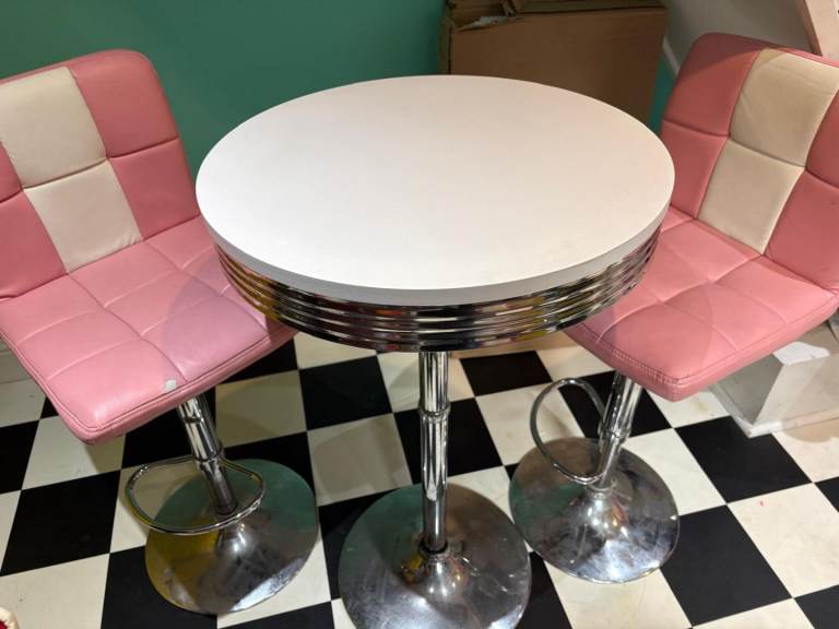 Diner style bistro set
