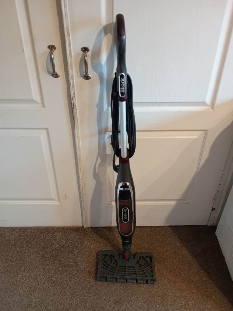 Shark steam floor cleaner 