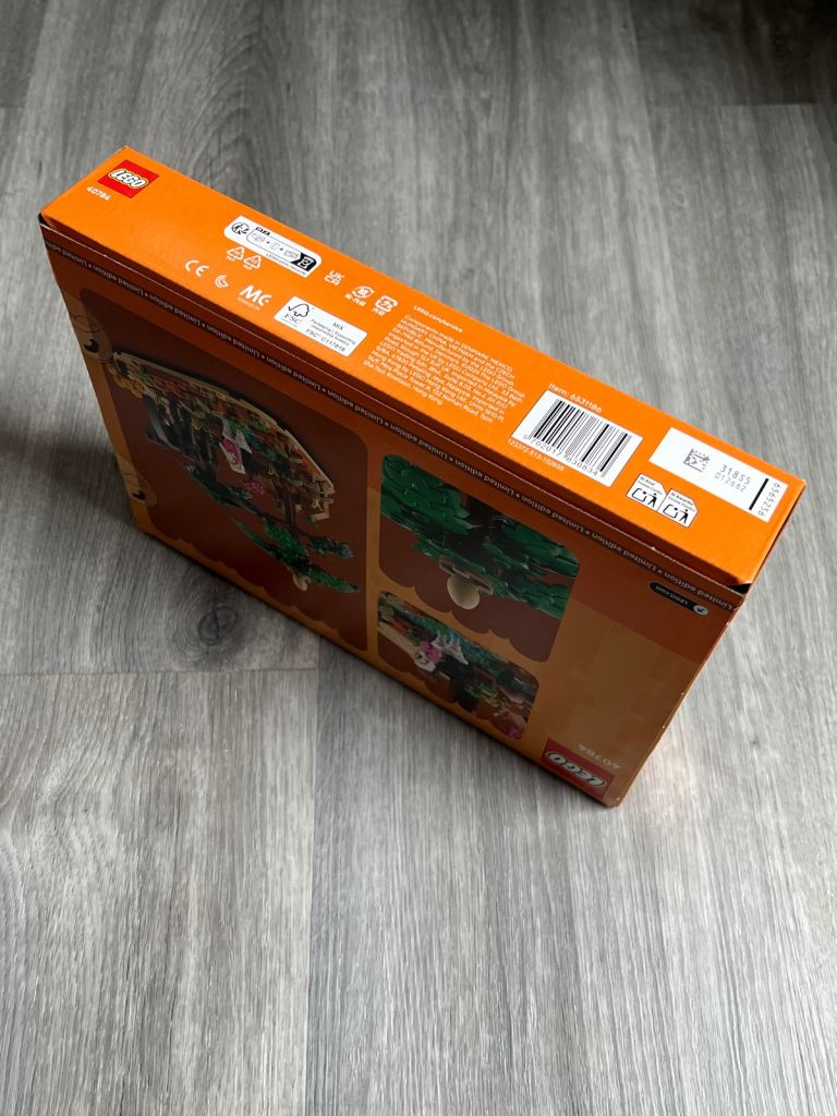 Lego African Savanna Diorama 40784 - Brand New