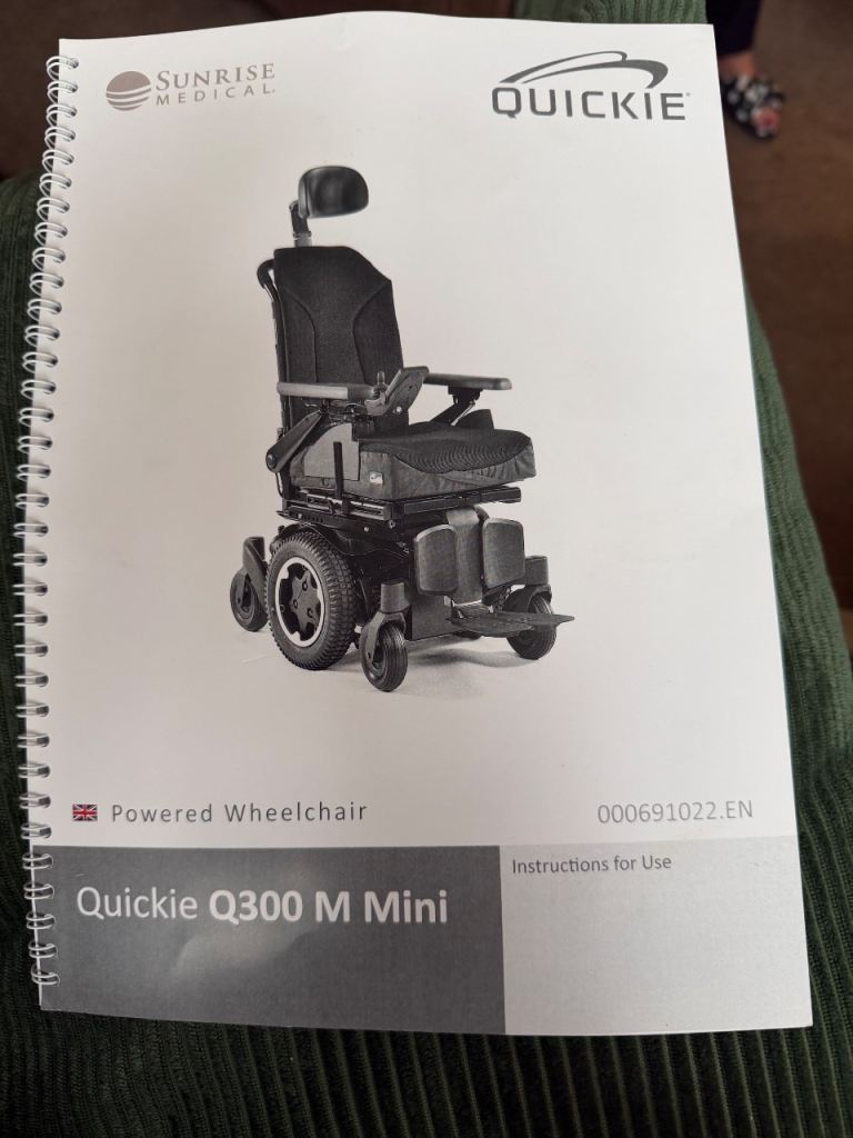 Quickie Q300 M Mini Powered Wheelchair - Great Condition