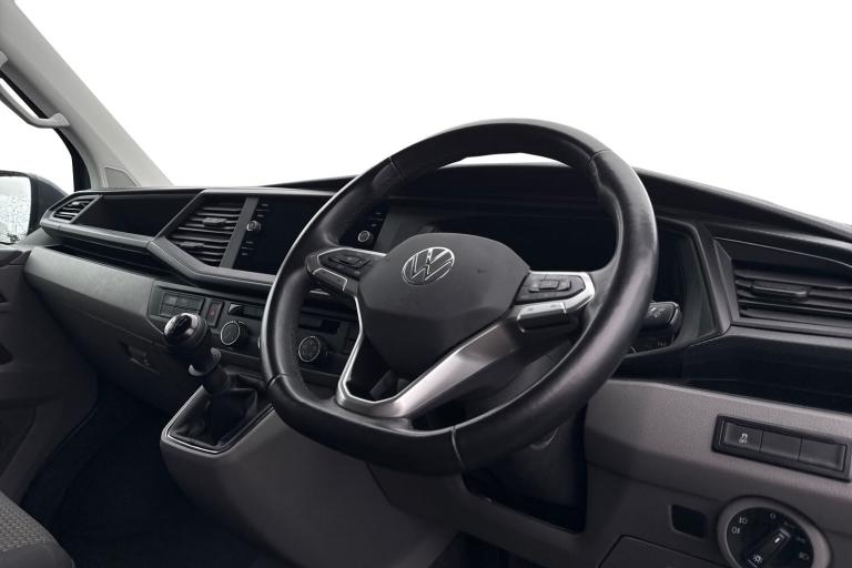 2024 Volkswagen Transporter 2.0 TDI 110 Highline Van Van Manual