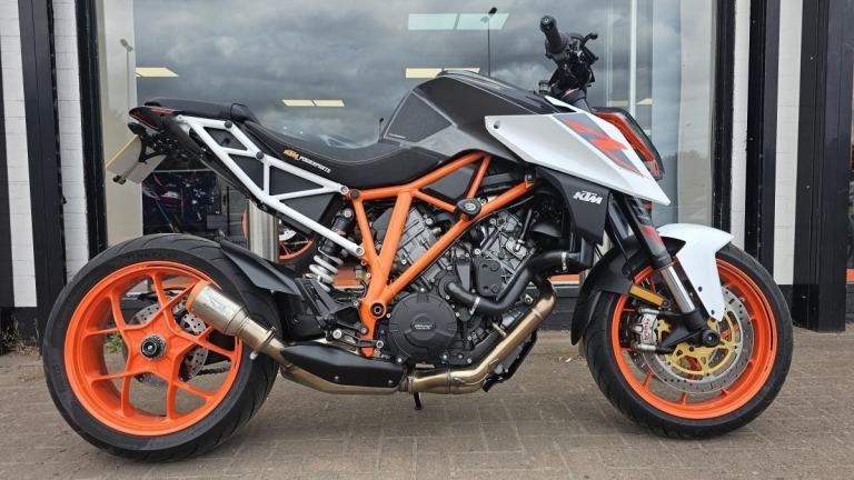 KTM Superduke 1290 