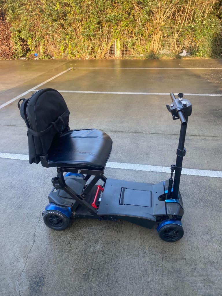 Automatic Folding Mobility Scooter 