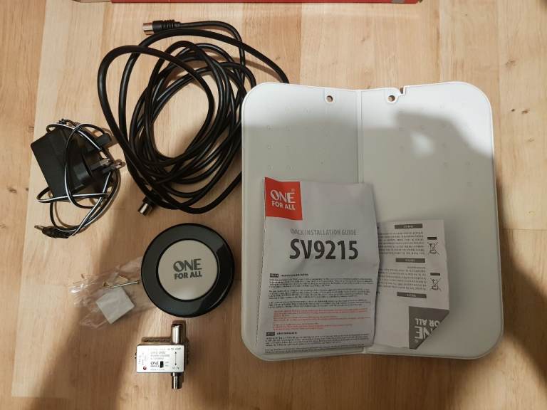 ONE FOR ALL ULTRA FLAT AMPLIFIED INDOOR TV AERIAL FULL HD READY HDTV - SV9215